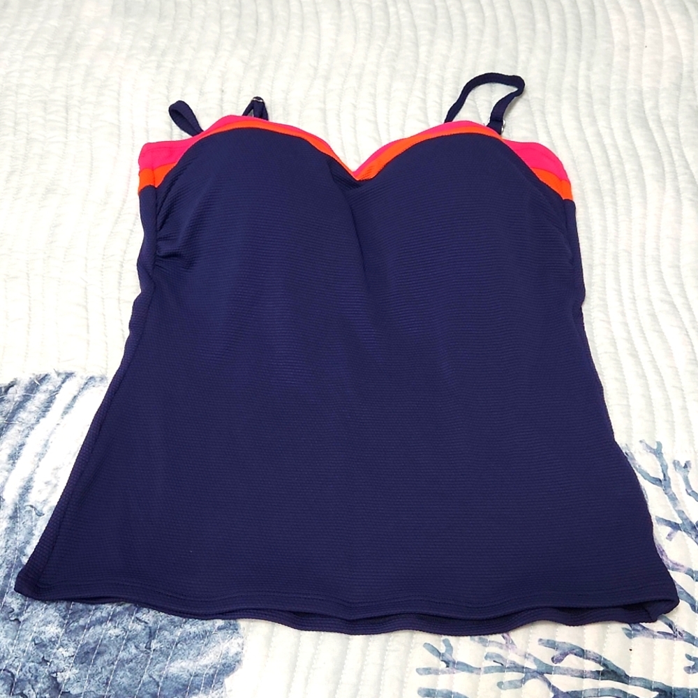 Tommy Bahama Island Cays Colorblock Bandini Top. Size Medium, Navy.